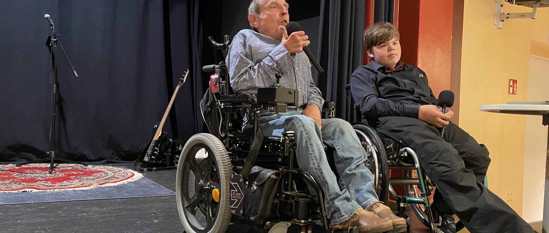 Uwe Frevert und Justus Lauer auf der Bühne
